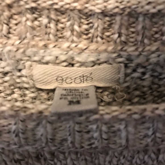 Cropped loose wool sweater - Picture 3 of 4